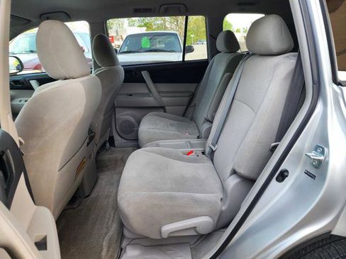 Used 2010 Toyota Highlander 4WD image 12