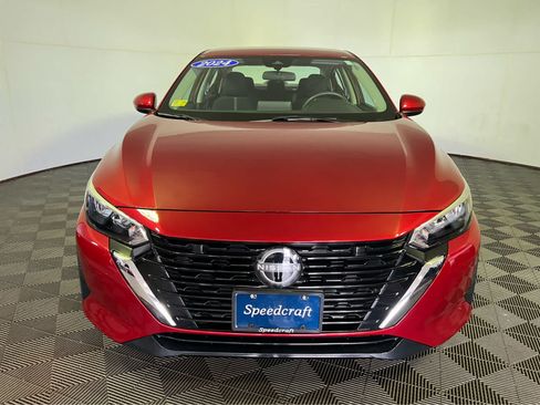 Certified 2024 Nissan Sentra SV FWD image 2