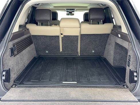 Used 2020 Land Rover Range Rover Long Wheelbase HSE image 11