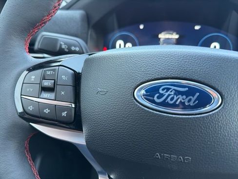 New 2026 Ford Explorer ST-Line w/ ST-Line Street Pack image 25