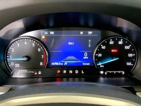 Used 2023 Ford Explorer XLT RWD image 23