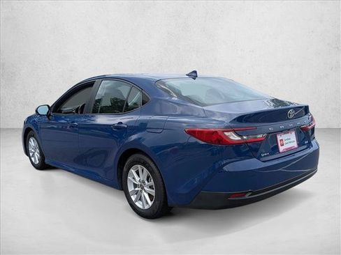 Certified 2025 Toyota Camry LE FWD image 8