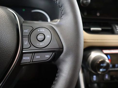 New 2025 Toyota RAV4 XLE Premium image 18