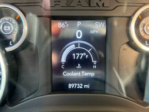 Used 2019 RAM 1500 Big Horn AWD/4WD image 16
