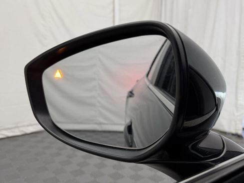 Used 2023 MAZDA CX-30 AWD 2.5 S w/ Select Package image 12