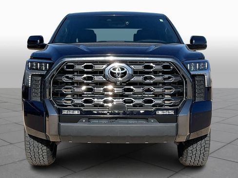 Used 2022 Toyota Tundra Platinum image 4