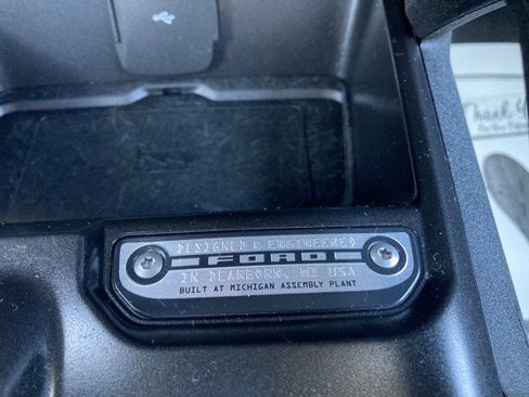 Used 2023 Ford Bronco Badlands image 13