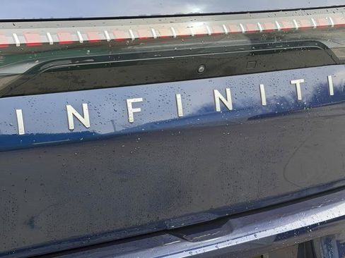 Used 2025 INFINITI QX80 Sensory image 34