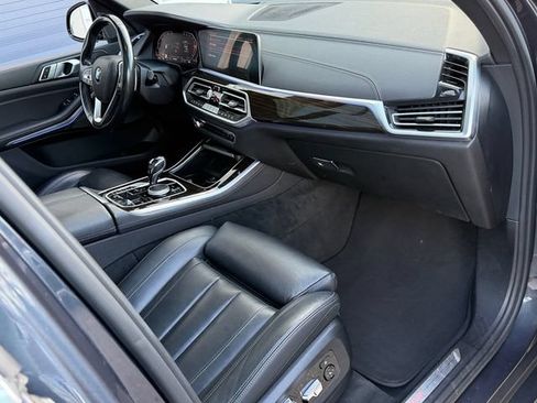 Used 2021 BMW X5 sDrive40i w/ Premium Package RWD image 18