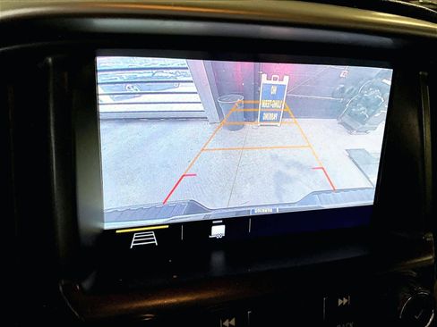 Used 2019 Chevrolet Colorado ZR2 w/ ZR2 Midnight Special Edition image 19