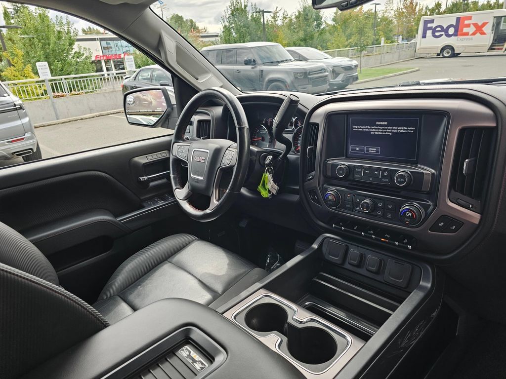 Used 2016 GMC Sierra 1500 SLT w/ All-Terrain Package AWD/4WD image 10