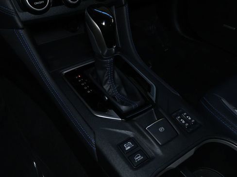 Used 2019 Subaru Crosstrek Hybrid w/ Moonroof Package w/Navigation image 33