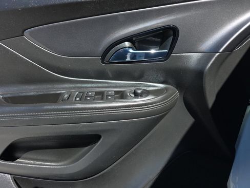Used 2019 Buick Encore Preferred AWD/4WD image 15