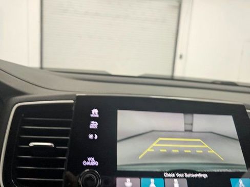 Used 2020 Honda Pilot EX image 23