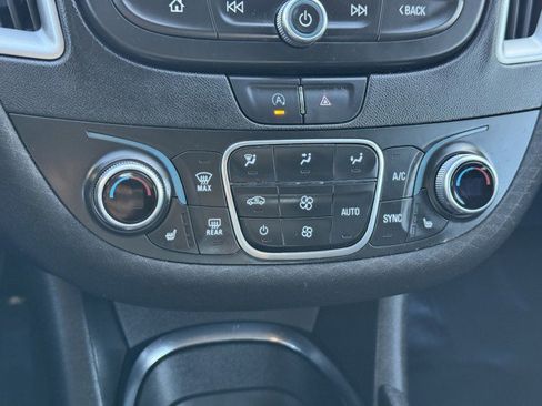 Used 2024 Chevrolet Malibu LT image 16