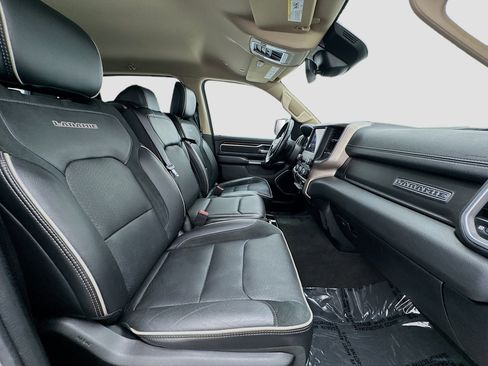 Used 2021 RAM 1500 Laramie w/ Off Road Group image 19