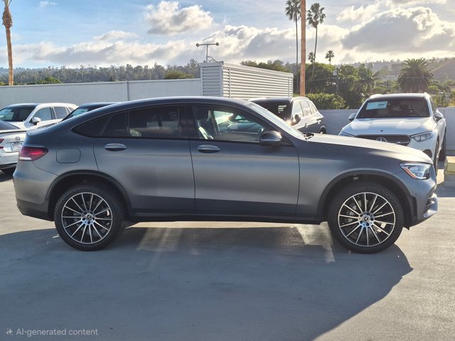 Certified 2022 Mercedes-Benz GLC 300 4MATIC Coupe image 5