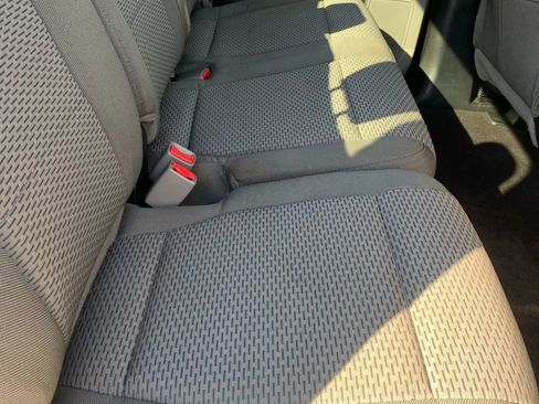 Used 2016 Ford F150 XLT image 15