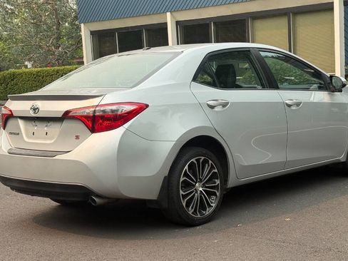Used 2014 Toyota Corolla S w/ Driver Convenience Package FWD image 6