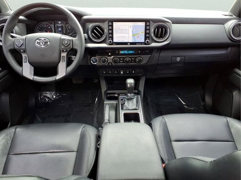 Used 2023 Toyota Tacoma TRD Sport w/ TRD Premium Sport Package AWD/4WD image 12