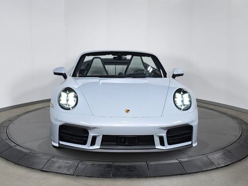 Certified 2026 Porsche 911 Carrera 4S AWD/4WD image 10