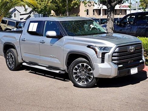 Used 2023 Toyota Tundra Limited w/ Power Package RWD image 3
