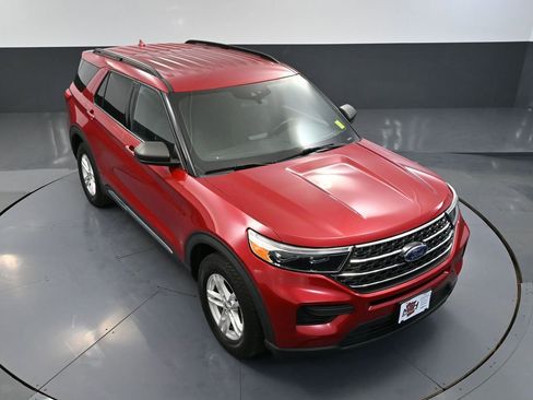 Used 2020 Ford Explorer XLT w/ Comfort Package image 61