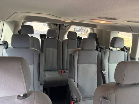 Used 2016 Ford Transit 350 XLT image 22