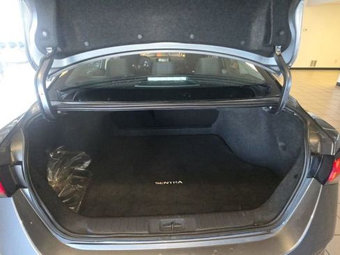 Used 2024 Nissan Sentra S FWD image 23
