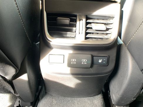 Used 2022 Subaru Outback Limited XT w/ Popular Package #2 image 21