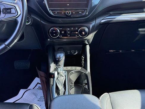 Used 2021 Chevrolet TrailBlazer LT w/ Premium Seating Package image 15