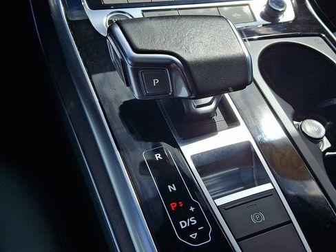 Used 2021 Audi Q7 2.0T Premium w/ Convenience Package image 22