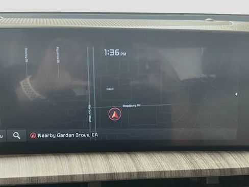 Certified 2023 Kia Telluride EX w/ EX Captain's Chair Package FWD image 13