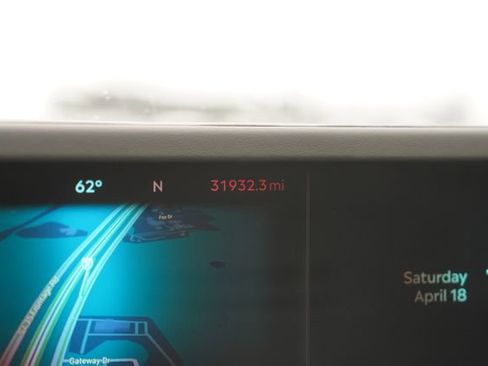 Used 2025 Lincoln Nautilus Reserve w/ Jet Appearance Package image 26