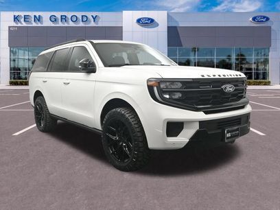 New 2027 Ford Expedition Platinum w/ Stealth Appearance Package