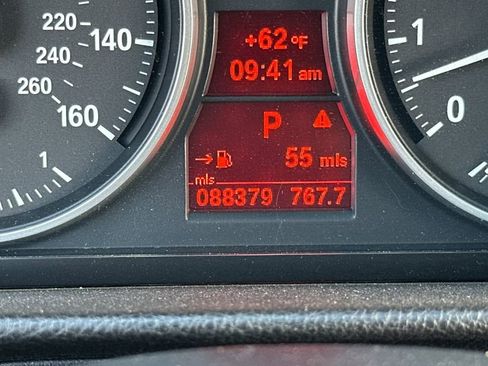 Used 2011 BMW 335i Sedan RWD image 27