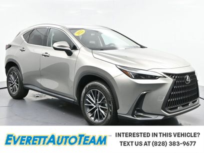 Used 2022 Lexus NX 250 FWD w/ Towing Package (2000 Lbs)