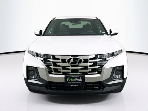Used 2024 Hyundai Santa Cruz SEL AWD/4WD image 2