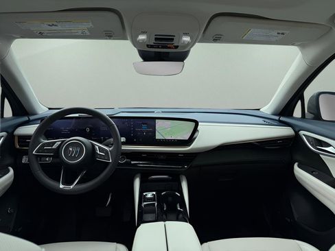 Used 2024 Buick Envision Avenir image 13