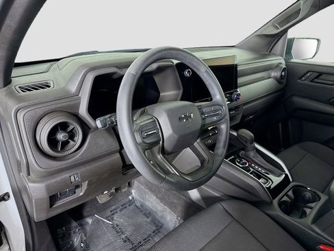 Used 2023 Chevrolet Colorado Trail Boss w/ Advanced Trailering Package image 9