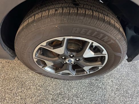 Used 2018 Subaru Crosstrek 2.0i Premium image 14