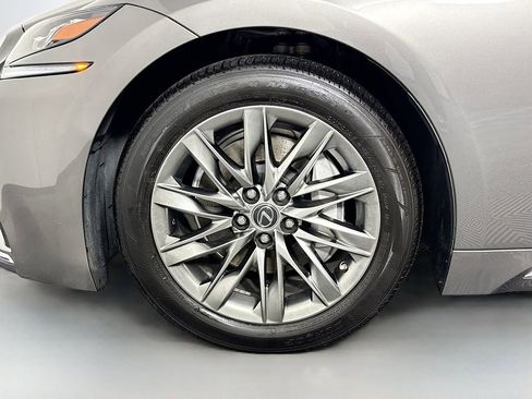 Used 2018 Lexus LS 500 RWD image 40