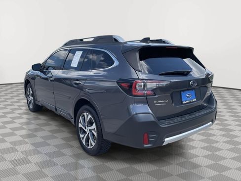Used 2022 Subaru Outback Touring AWD/4WD image 11
