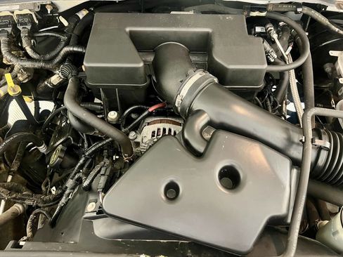 Used 2013 Ford F250 XL image 19