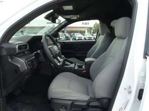 Used 2025 Toyota Tacoma SR5 image 19