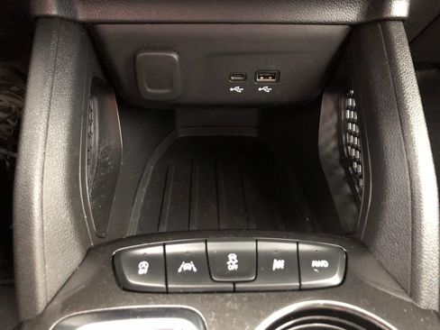 Used 2025 Chevrolet TrailBlazer ACTIV w/ Driver Confidence Package AWD/4WD image 27