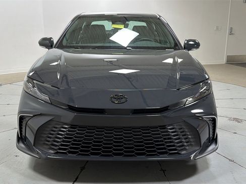 New 2026 Toyota Camry SE image 2