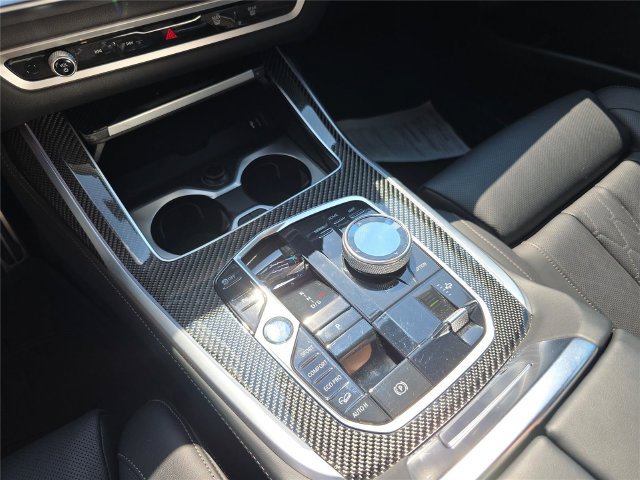 Used 2026 BMW X7 M60i AWD/4WD image 28