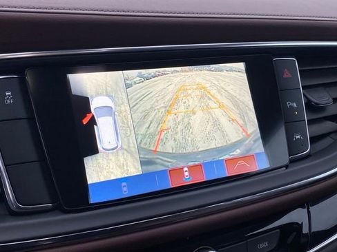 Certified 2018 Buick Enclave Avenir image 12