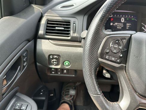 Used 2023 Honda Passport TrailSport image 22